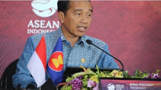 Pidato Presiden Joko Widodo di Konferensi Tingkat Tinggi ASEAN ke-42, Berani Baca? Mengejutkan
